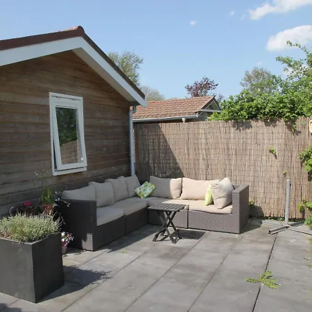 Comfortable Near The Holiday home *