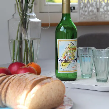 Comfortable Near The בית נופש