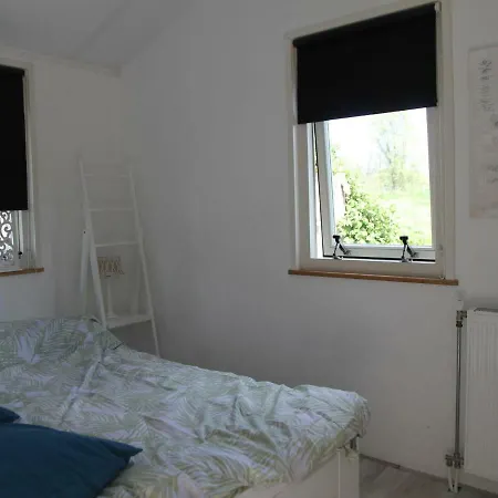 בית נופש Comfortable Near The *